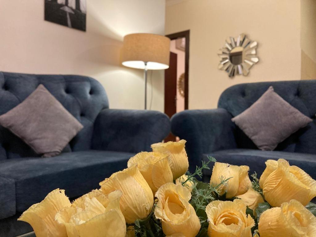 Uptown Hotel Apartment Amman Bagian luar foto
