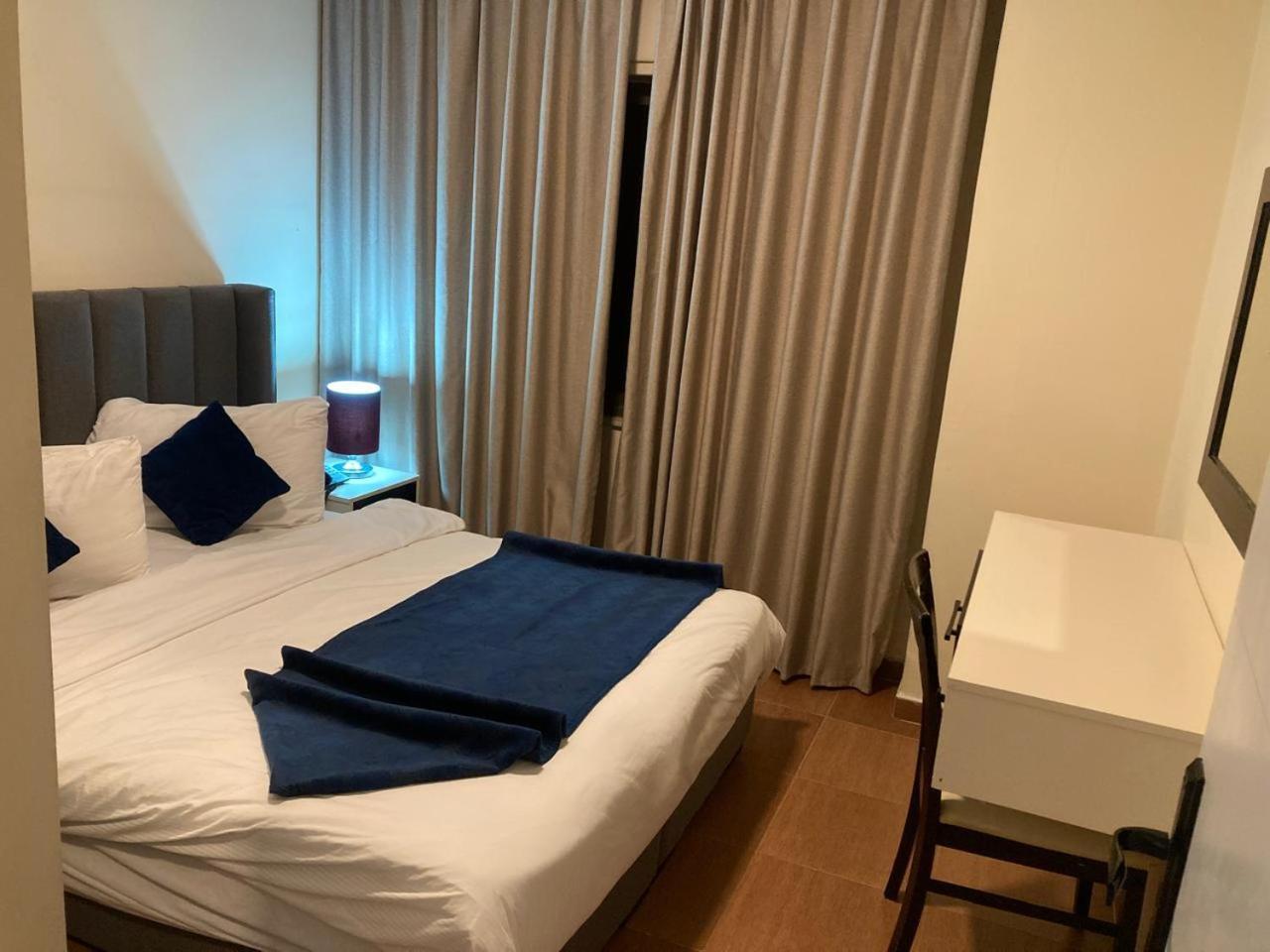 Uptown Hotel Apartment Amman Bagian luar foto